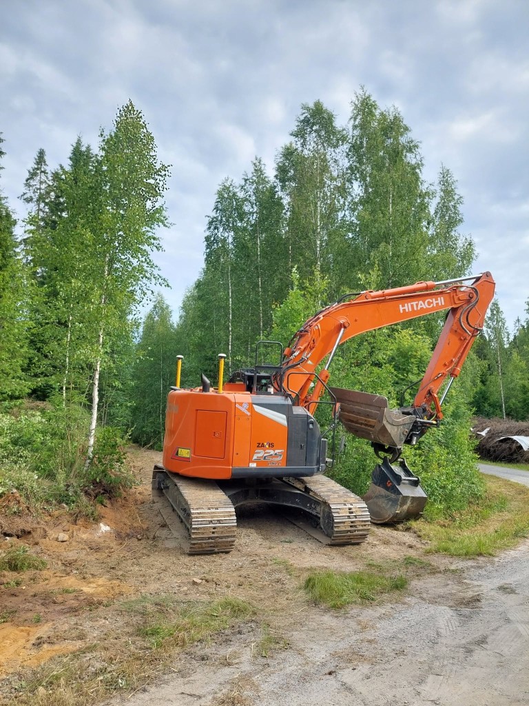 Metsien ojitus- ja maanmuokkaustyöt